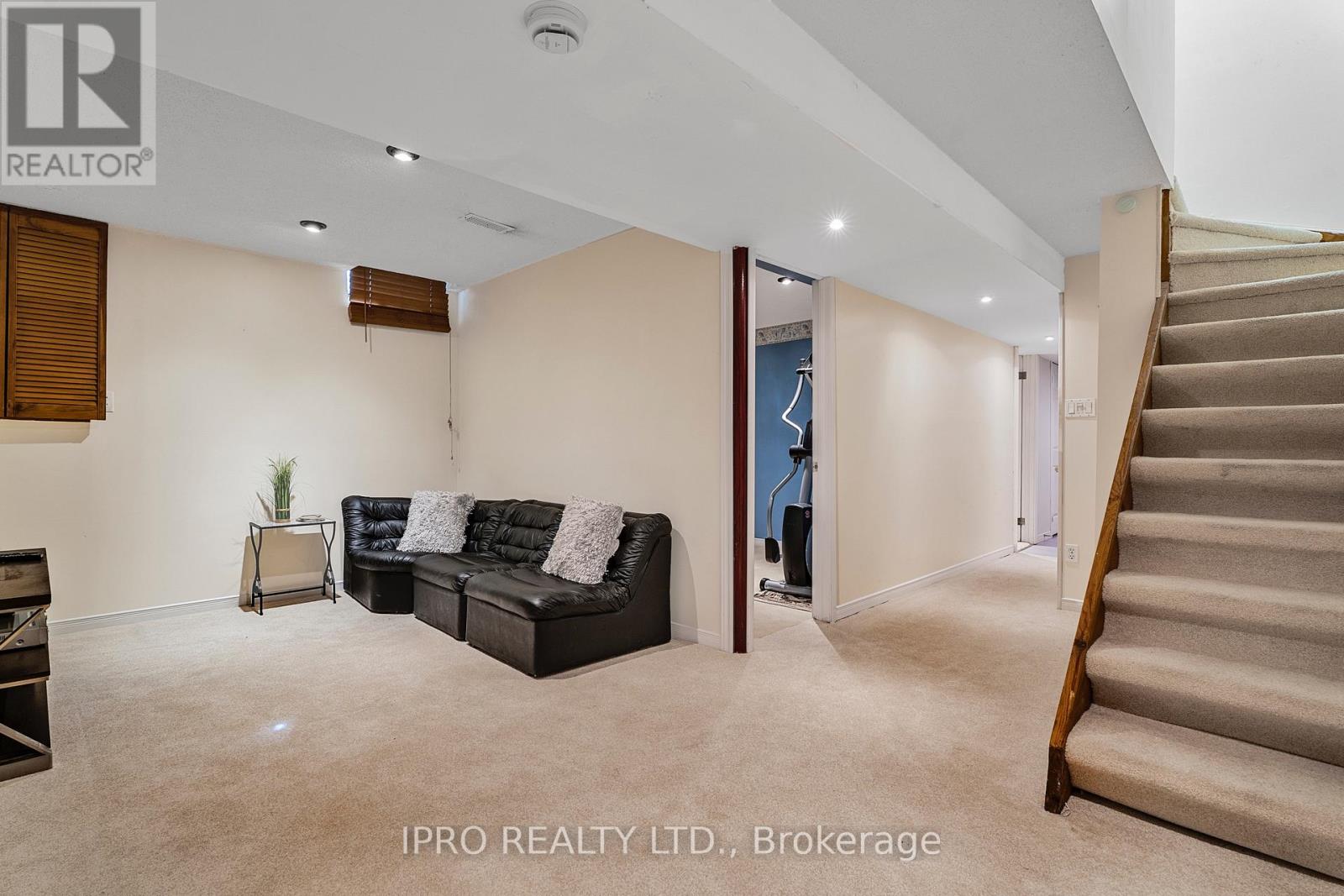 5466 Bullrush Drive, Mississauga, Ontario  L5V 1Z1 - Photo 25 - W12149680