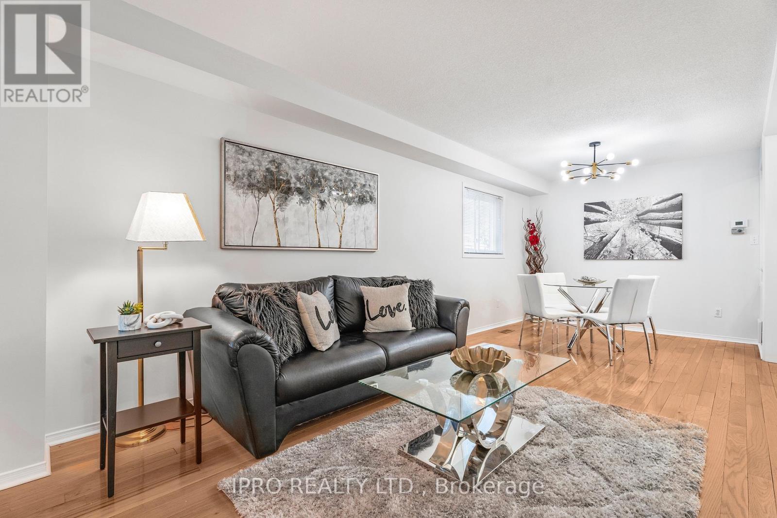 5466 Bullrush Drive, Mississauga, Ontario  L5V 1Z1 - Photo 8 - W12149680