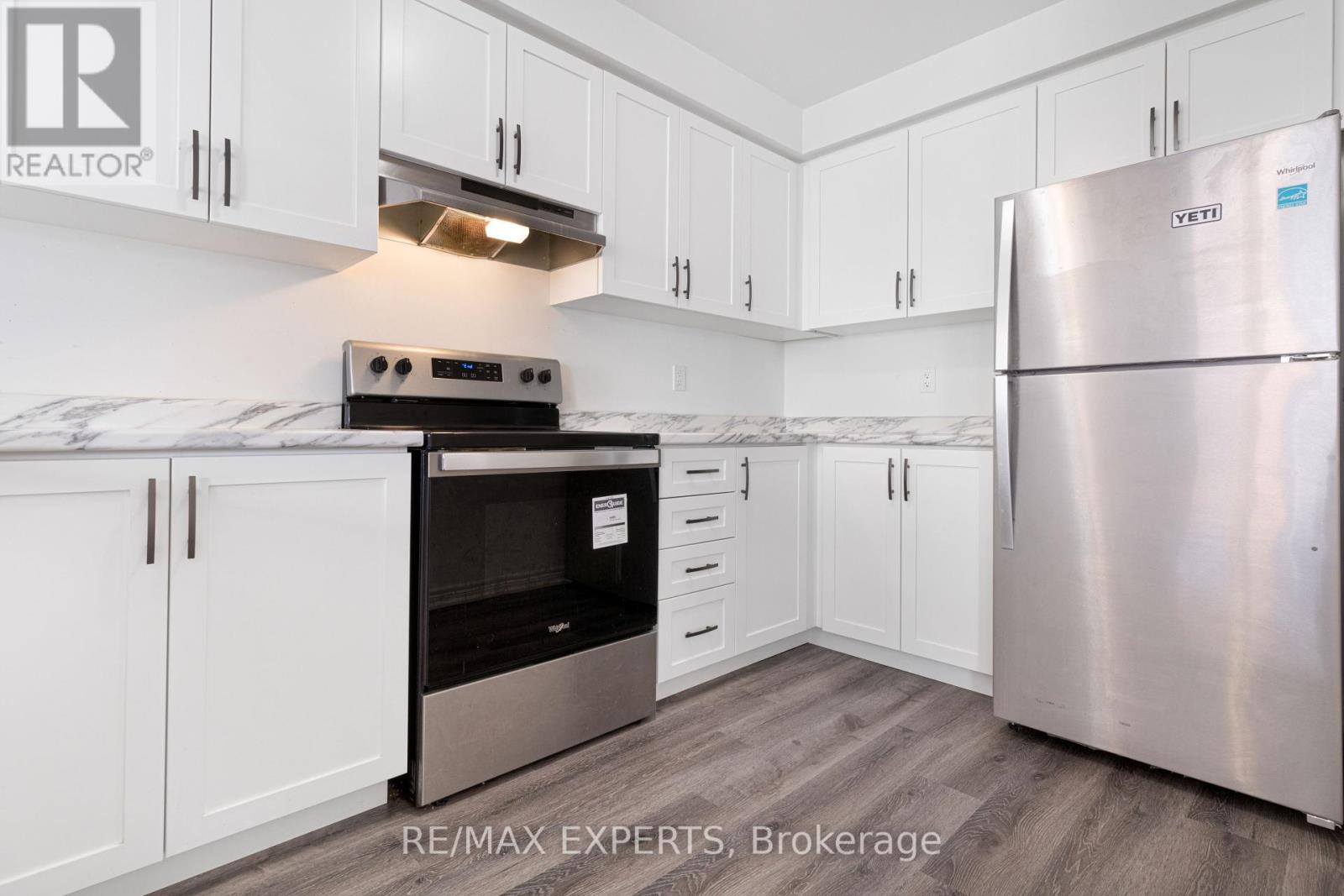 75 Dryden Lane, Hamilton, Ontario  L8H 1C1 - Photo 18 - X12106280
