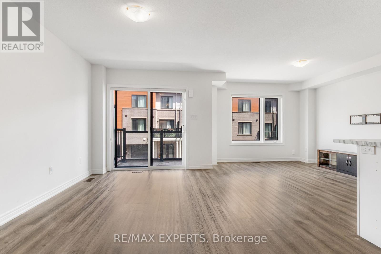 75 Dryden Lane, Hamilton, Ontario  L8H 1C1 - Photo 13 - X12106280