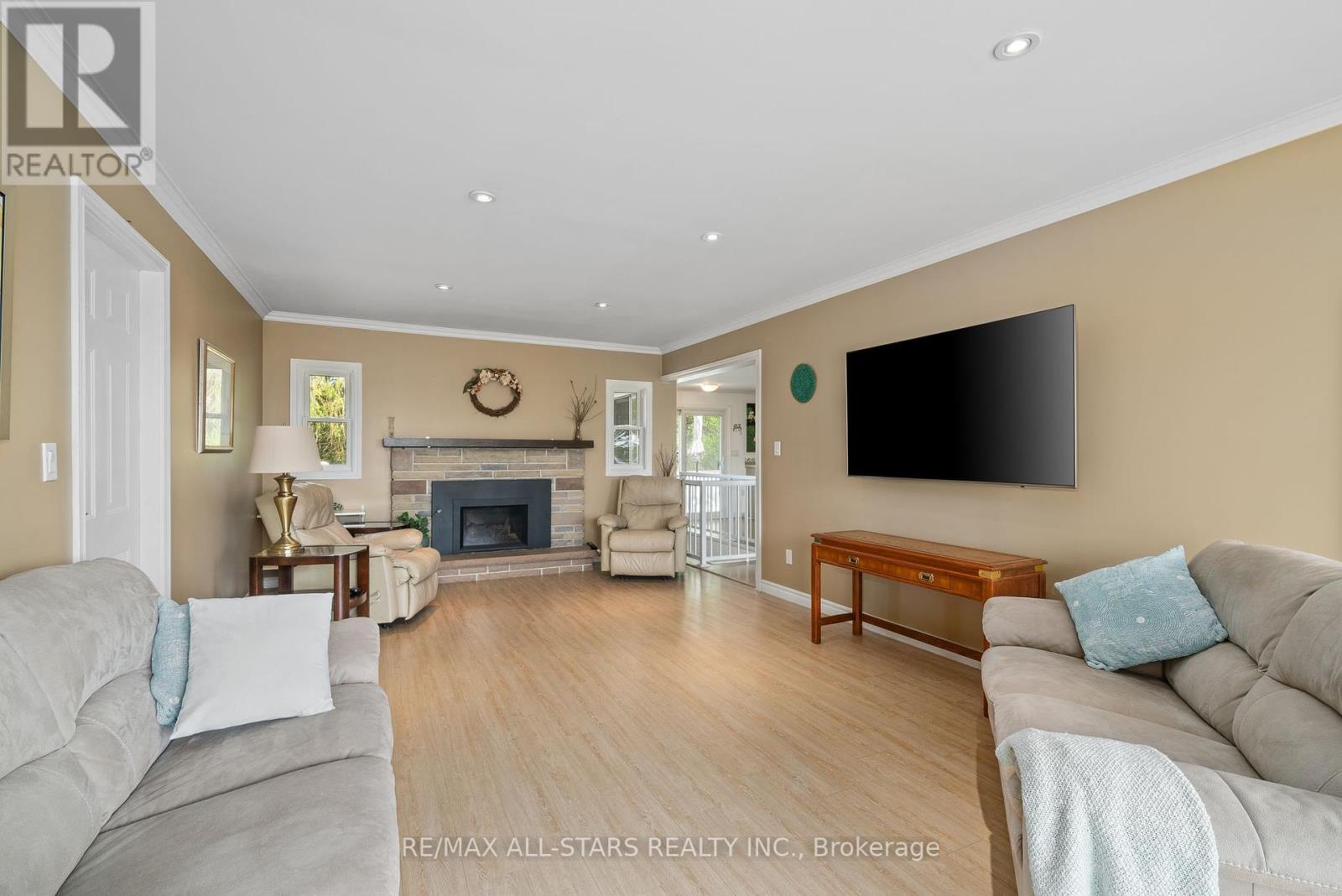 88 Verulam Drive, Kawartha Lakes, Ontario  K0M 1N0 - Photo 13 - X12149817