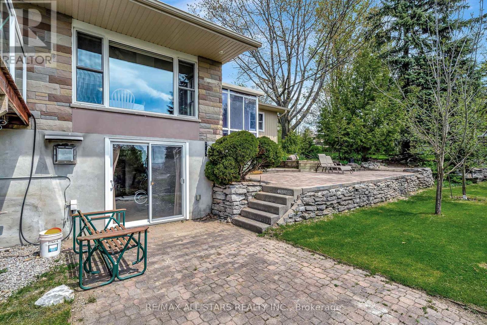 88 Verulam Drive, Kawartha Lakes, Ontario  K0M 1N0 - Photo 34 - X12149817