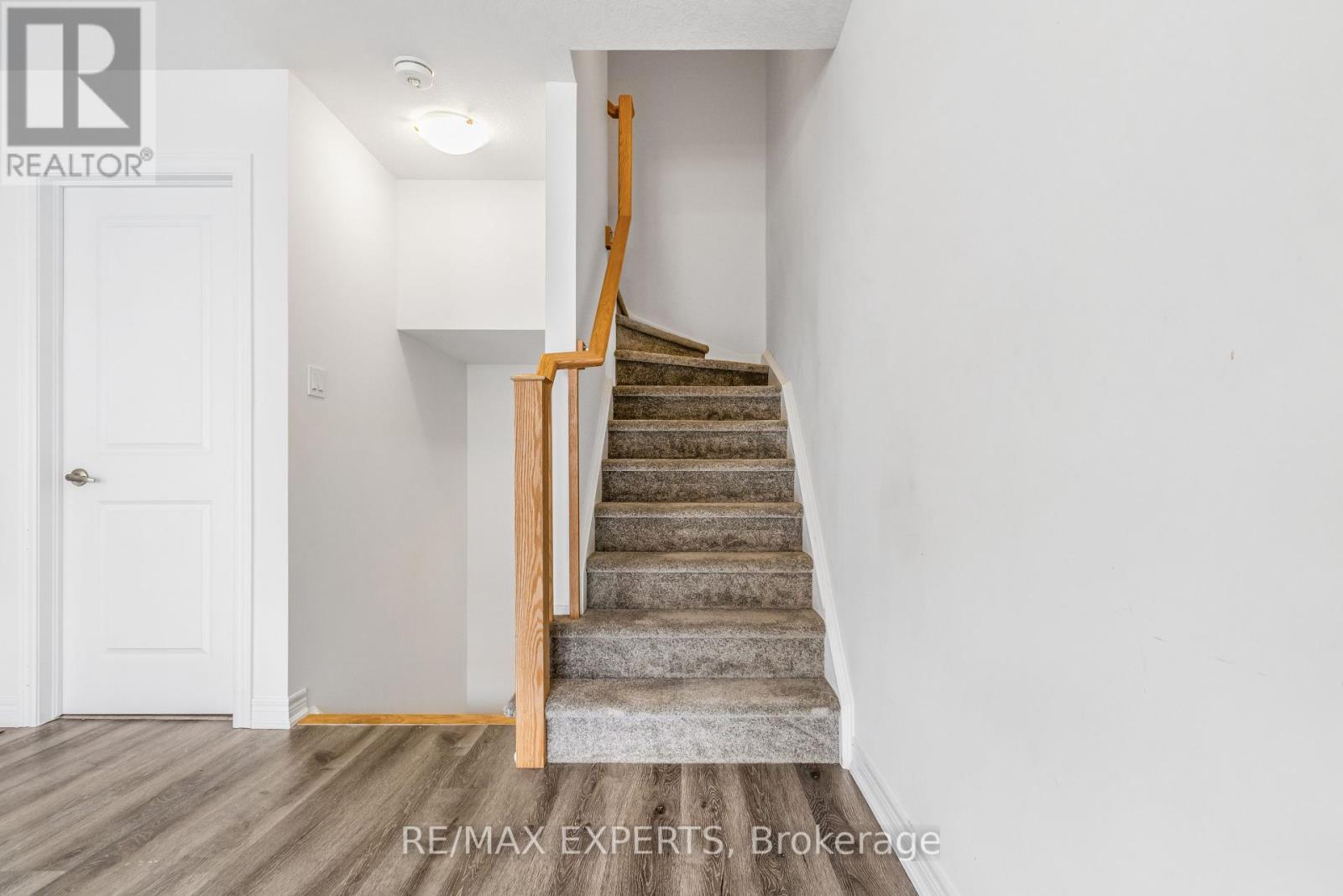 75 Dryden Lane, Hamilton, Ontario  L8H 1C1 - Photo 20 - X12106280