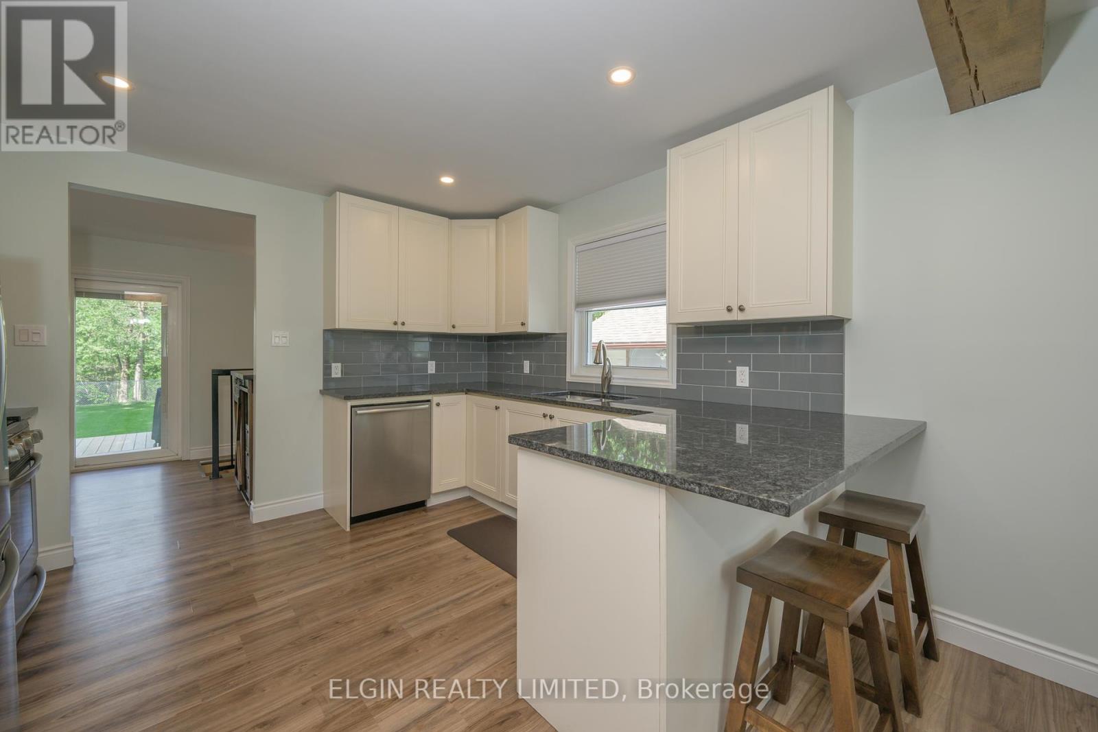102 Edward Street, St. Thomas, Ontario  N5P 1Y9 - Photo 19 - X12149860