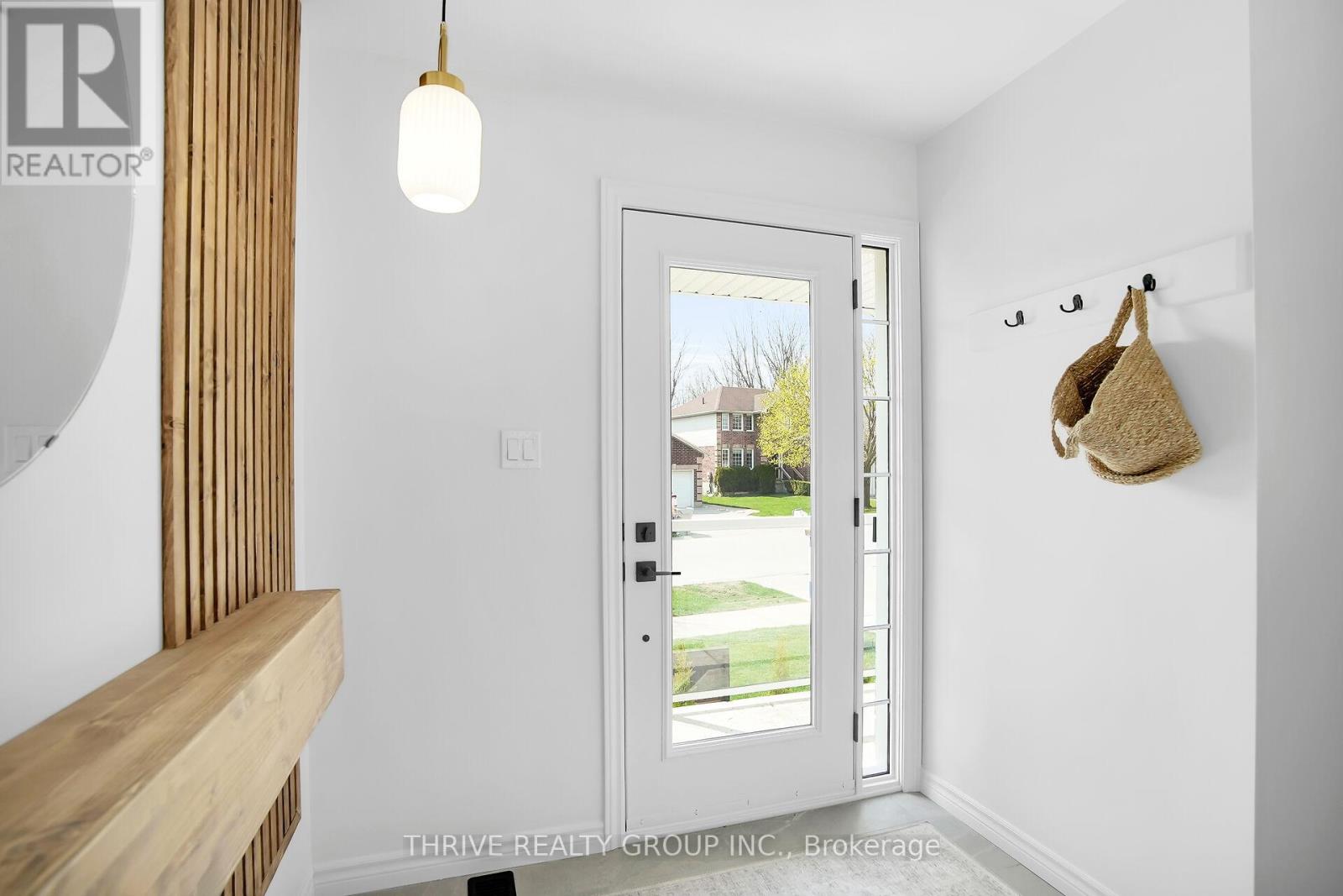 Photo 6 of 43 for 20 Deborah Drive