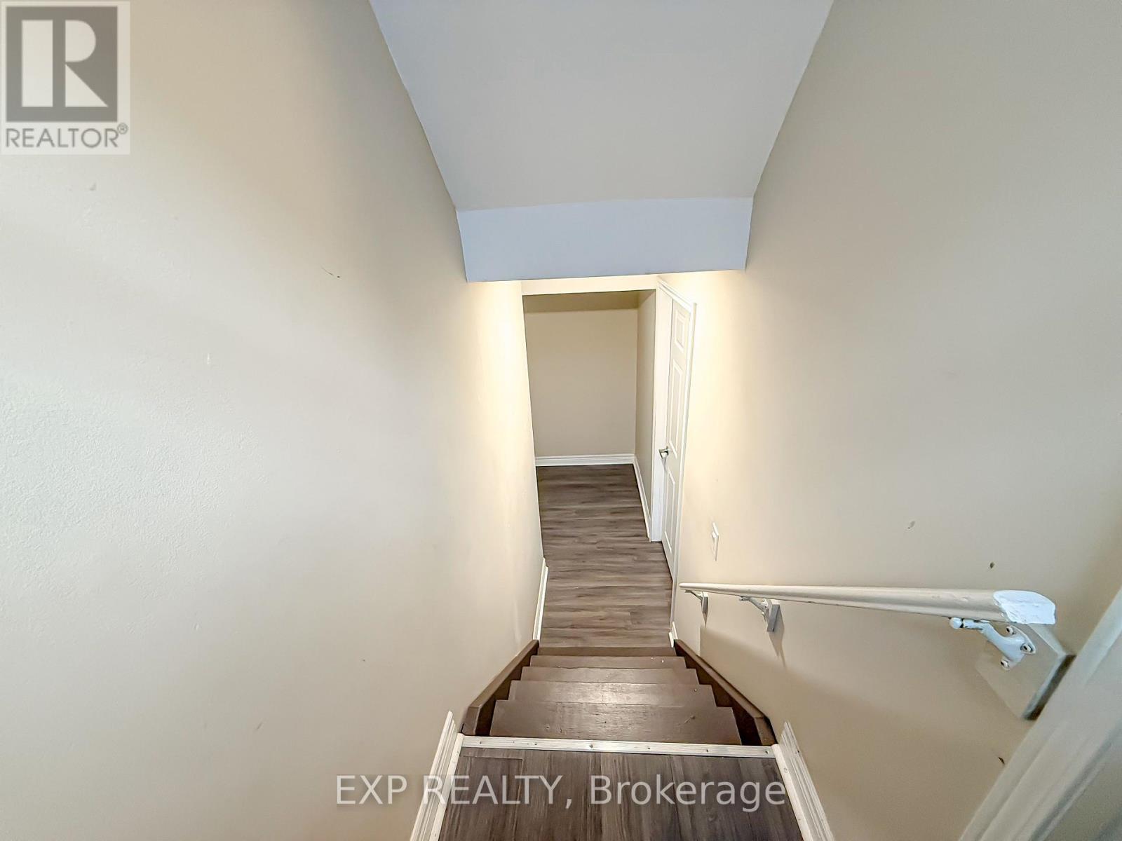 56 Hansford Drive, Brantford, Ontario  N3S 0B3 - Photo 34 - X12149670