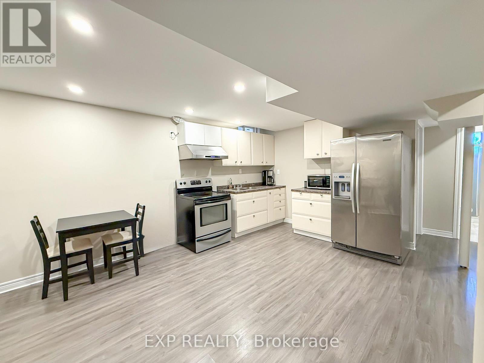 56 Hansford Drive, Brantford, Ontario  N3S 0B3 - Photo 36 - X12149670