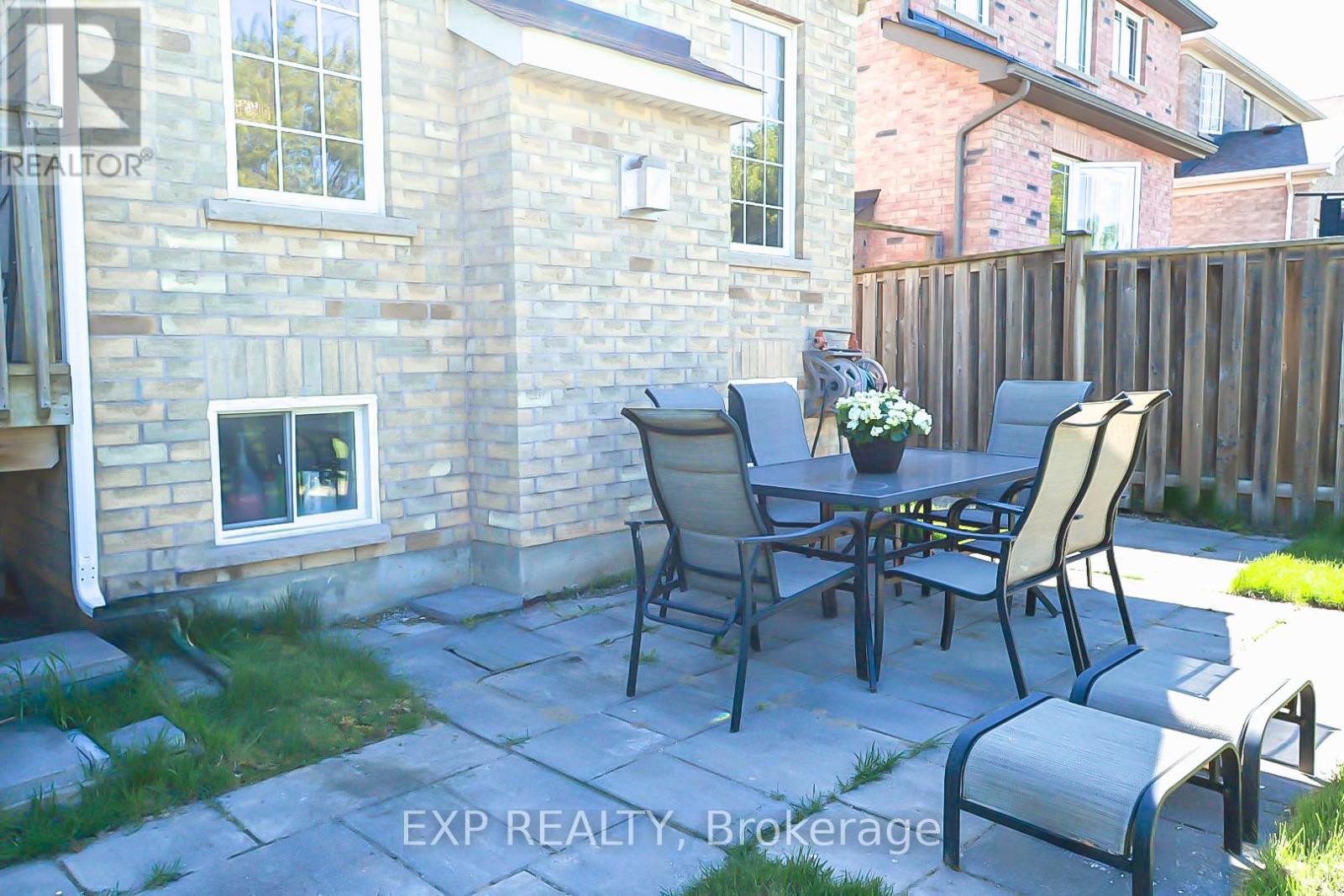 56 Hansford Drive, Brantford, Ontario  N3S 0B3 - Photo 43 - X12149670