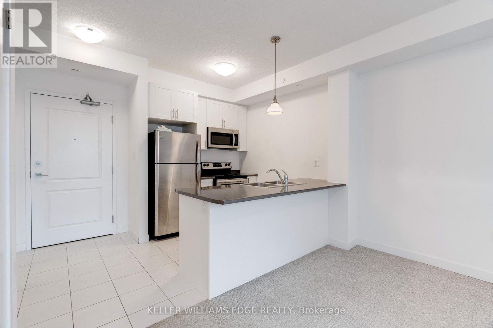 325 - 101 Shoreview Place, Hamilton, Ontario  L8E 0K3 - Photo 9 - X12149687