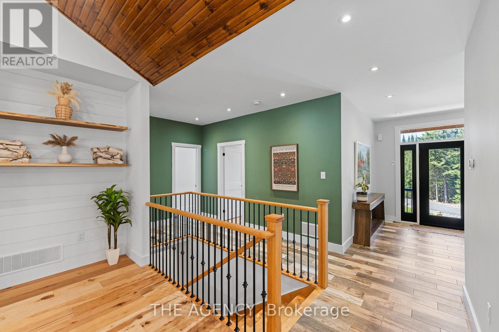 165 Bowyer Road, Huntsville, Ontario  P1H 2J4 - Photo 23 - X12149692