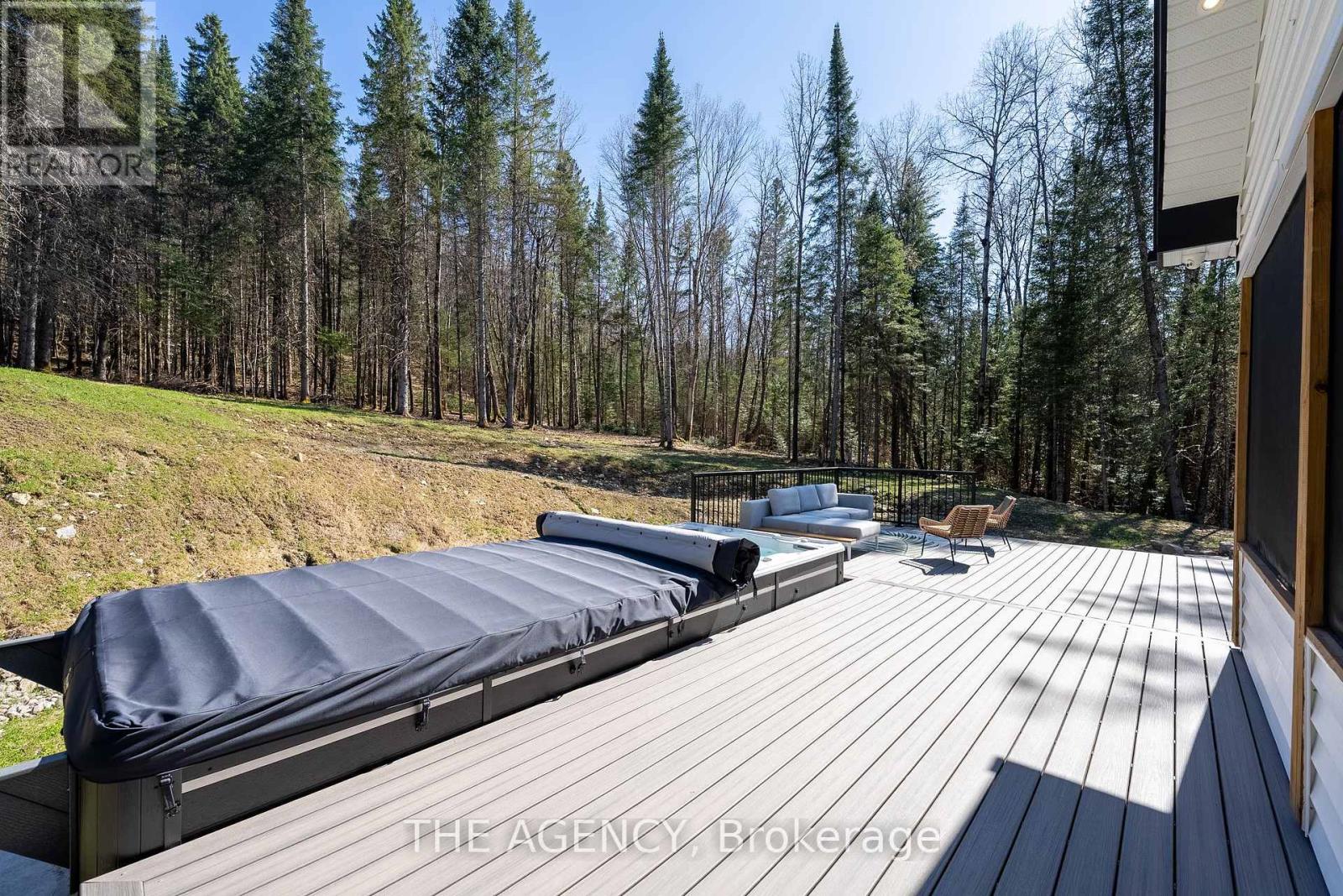165 Bowyer Road, Huntsville, Ontario  P1H 2J4 - Photo 39 - X12149692