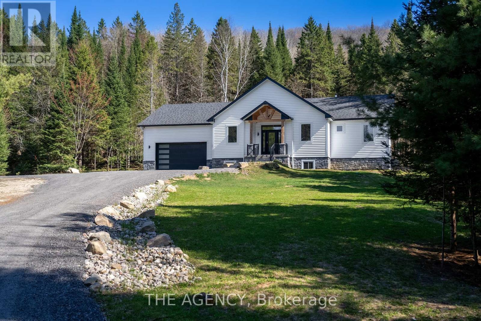 165 Bowyer Road, Huntsville, Ontario  P1H 2J4 - Photo 44 - X12149692