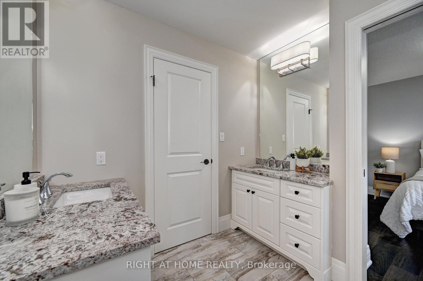 320 Deerfoot Trail, Waterloo, Ontario  N2K 0B4 - Photo 28 - X12149752