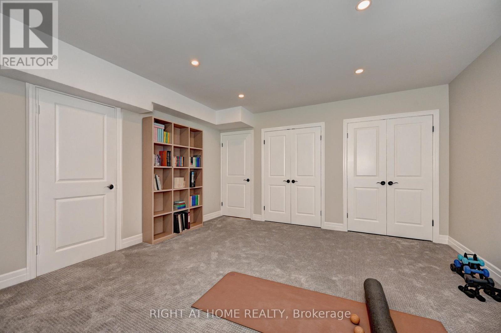 320 Deerfoot Trail, Waterloo, Ontario  N2K 0B4 - Photo 40 - X12149752
