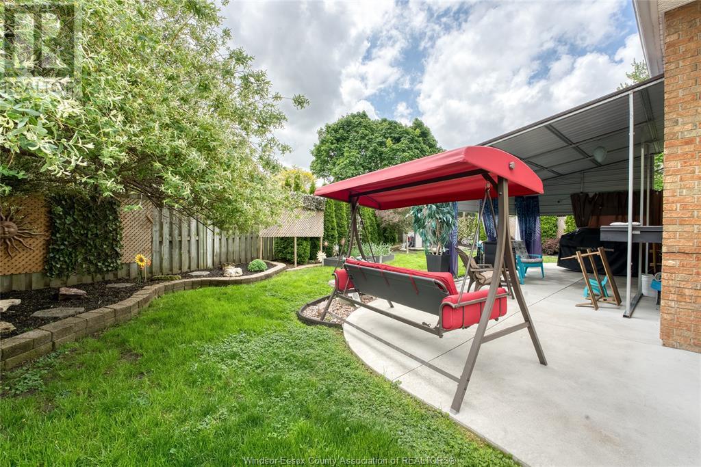 9944 Holly Crescent, Windsor, Ontario  N9V 2R8 - Photo 41 - 25012189