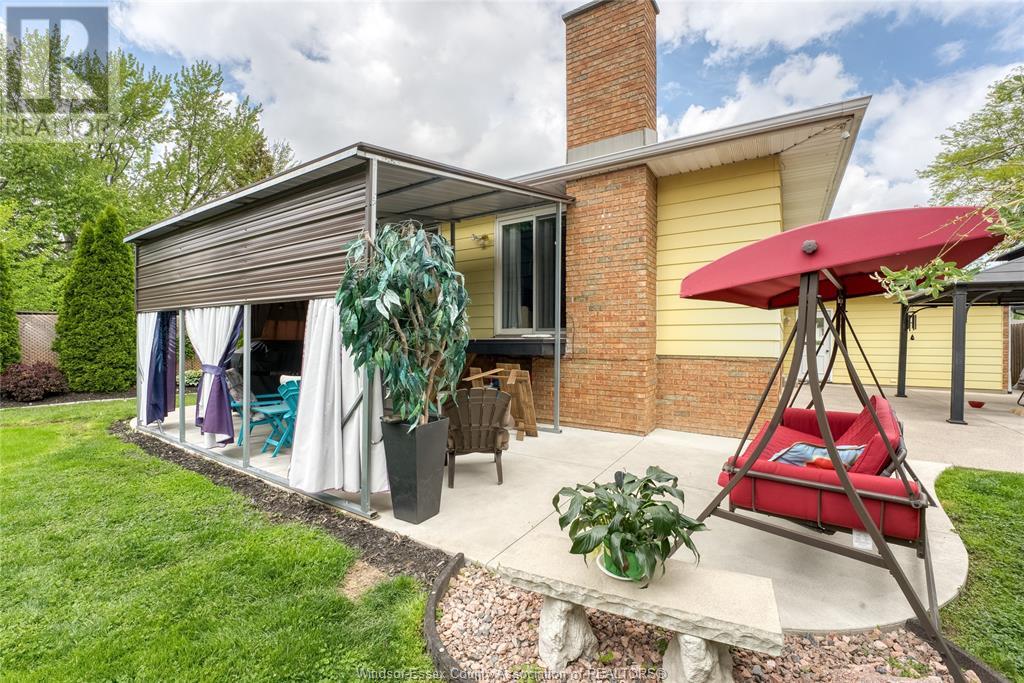 9944 Holly Crescent, Windsor, Ontario  N9V 2R8 - Photo 43 - 25012189