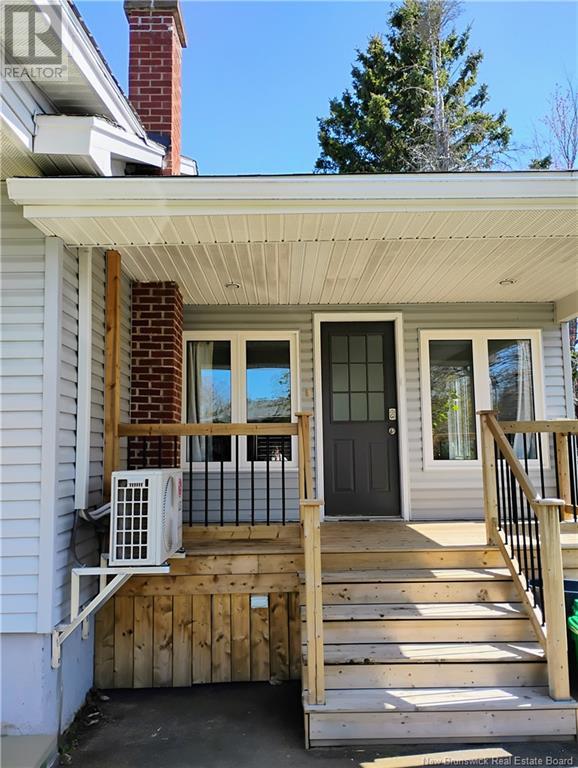 Property at 254 Chantal image 3