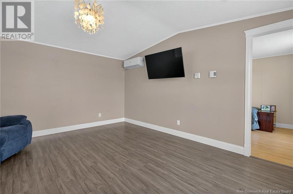 1 Jasper Street, Moncton, New Brunswick  E1H 2X6 - Photo 5 - NB118264