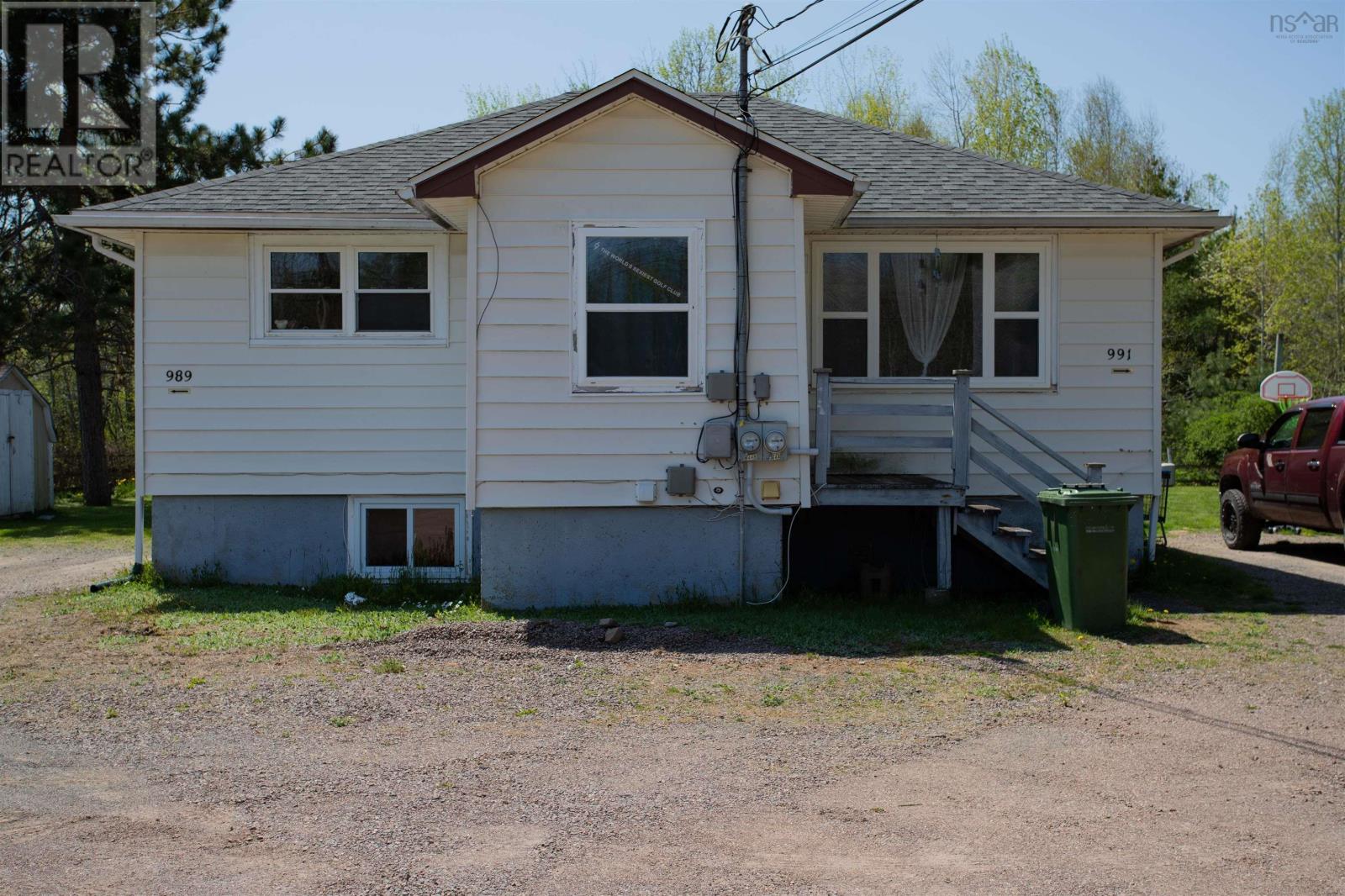 Property at 989-991 Glasgow Avenue image 1