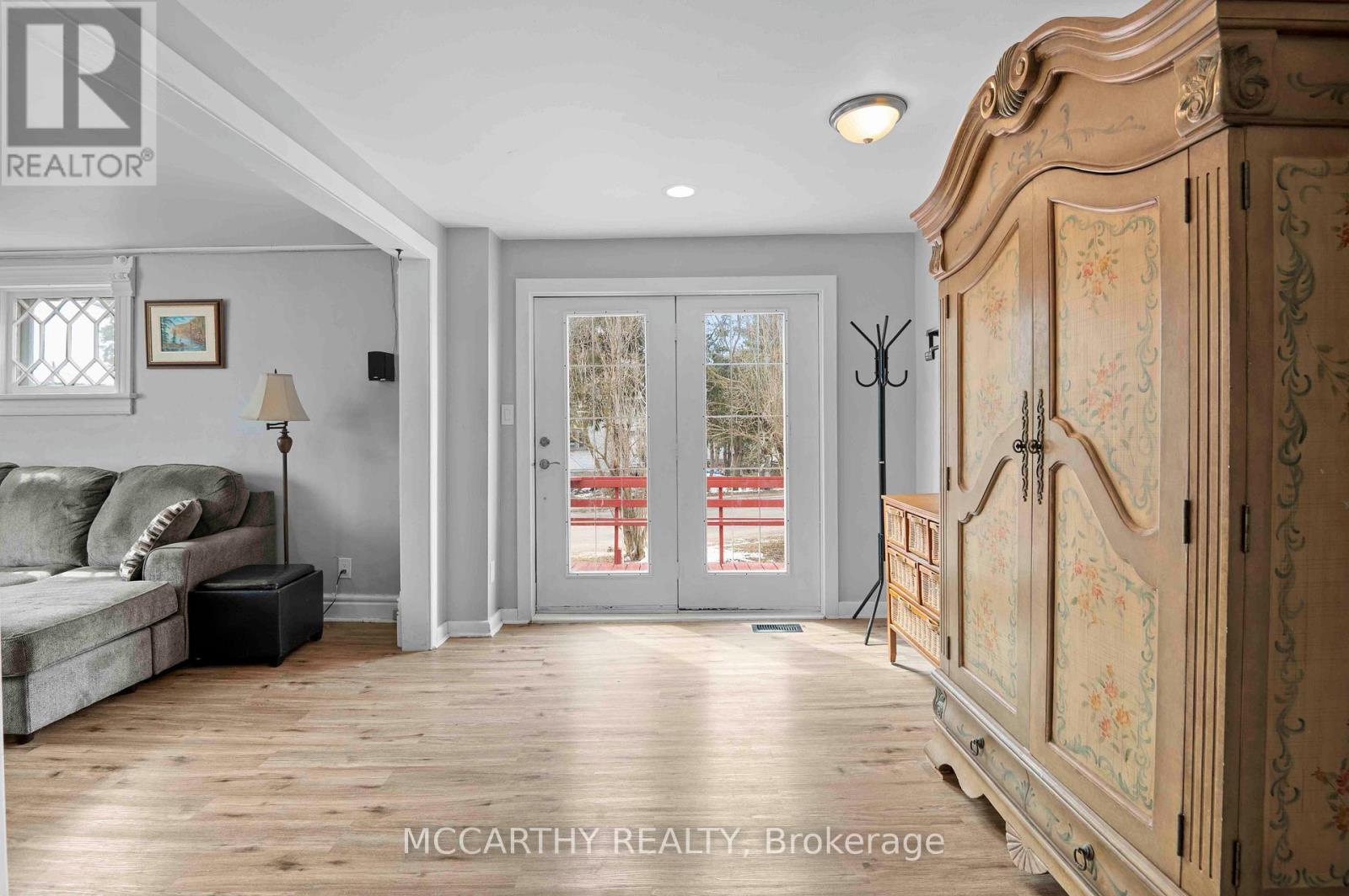 110 Owen Sound Street, Southgate, Ontario  N0C 1B0 - Photo 7 - X12085654