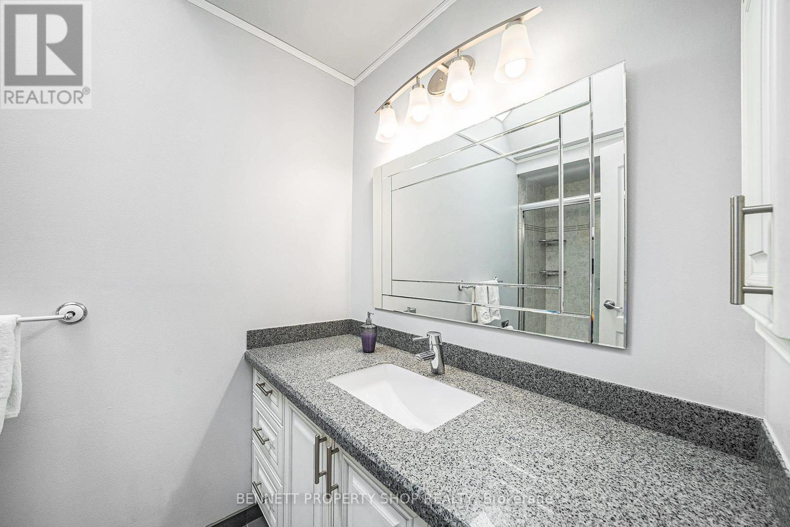 437 Rougemount Crescent, Ottawa, Ontario  K4A 2Z1 - Photo 10 - X12149804