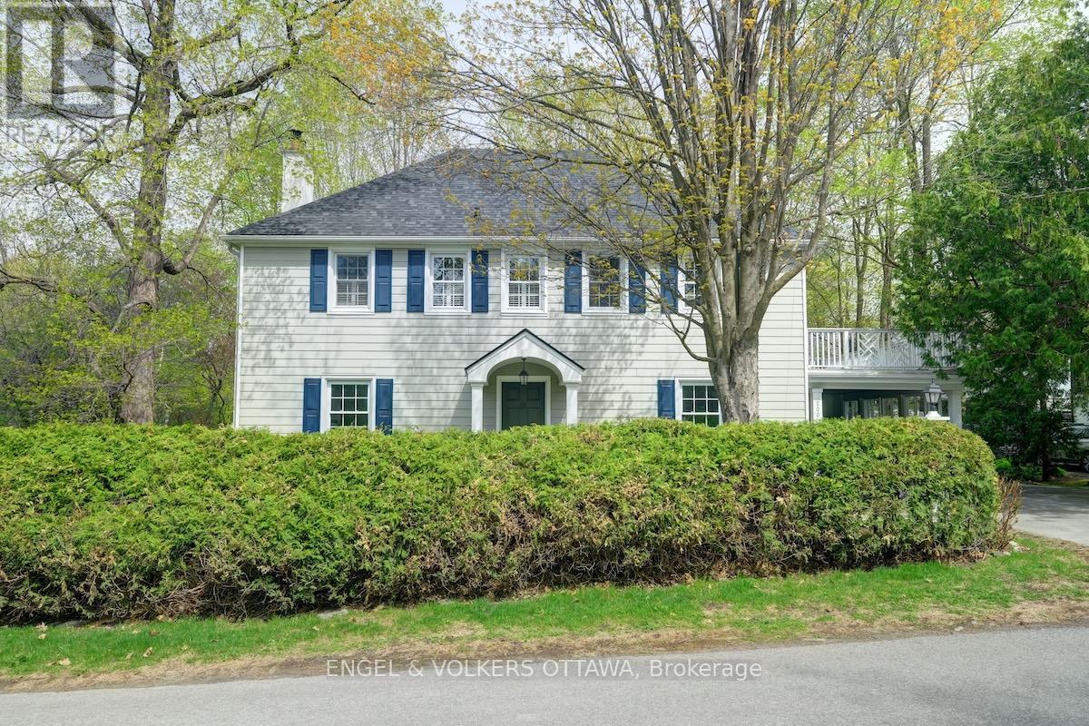 Property at 200 HOWICK STREET image 1