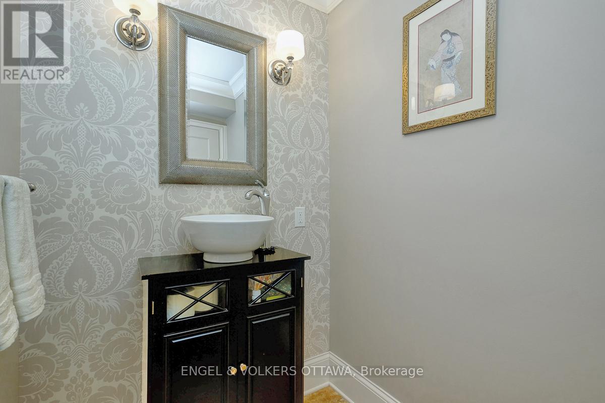 200 Howick Street, Ottawa, Ontario  K1M 0G8 - Photo 18 - X12149811