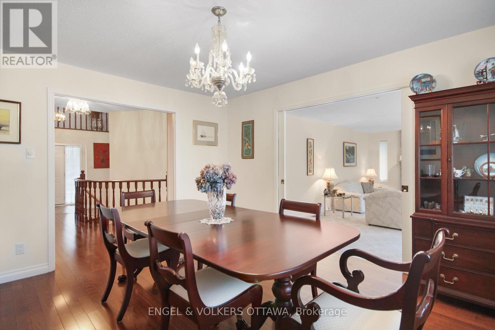 5544 South Island Park Drive, Ottawa, Ontario  K4M 1J2 - Photo 12 - X12149825