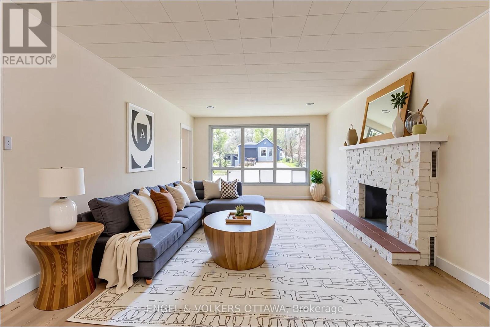 Property at 89 MUNRO STREET image 5