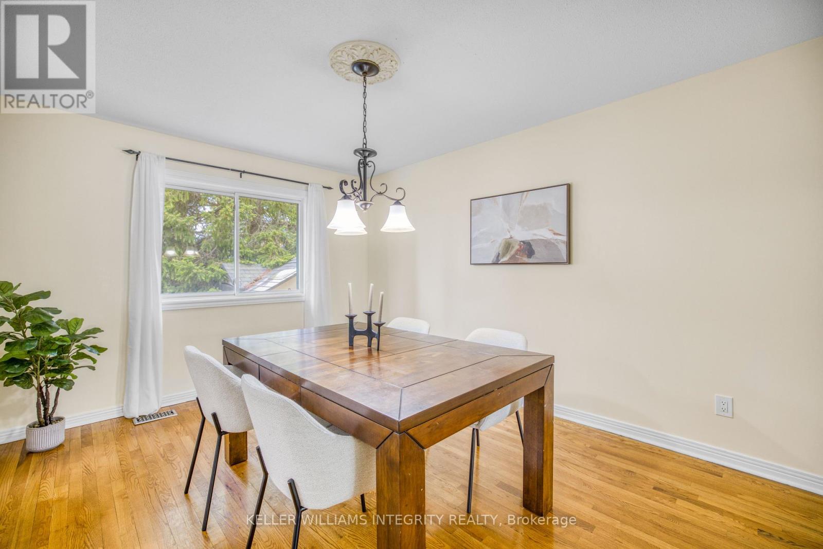 714 Mooneys Bay Place, Ottawa, Ontario  K1V 9R2 - Photo 10 - X12149836
