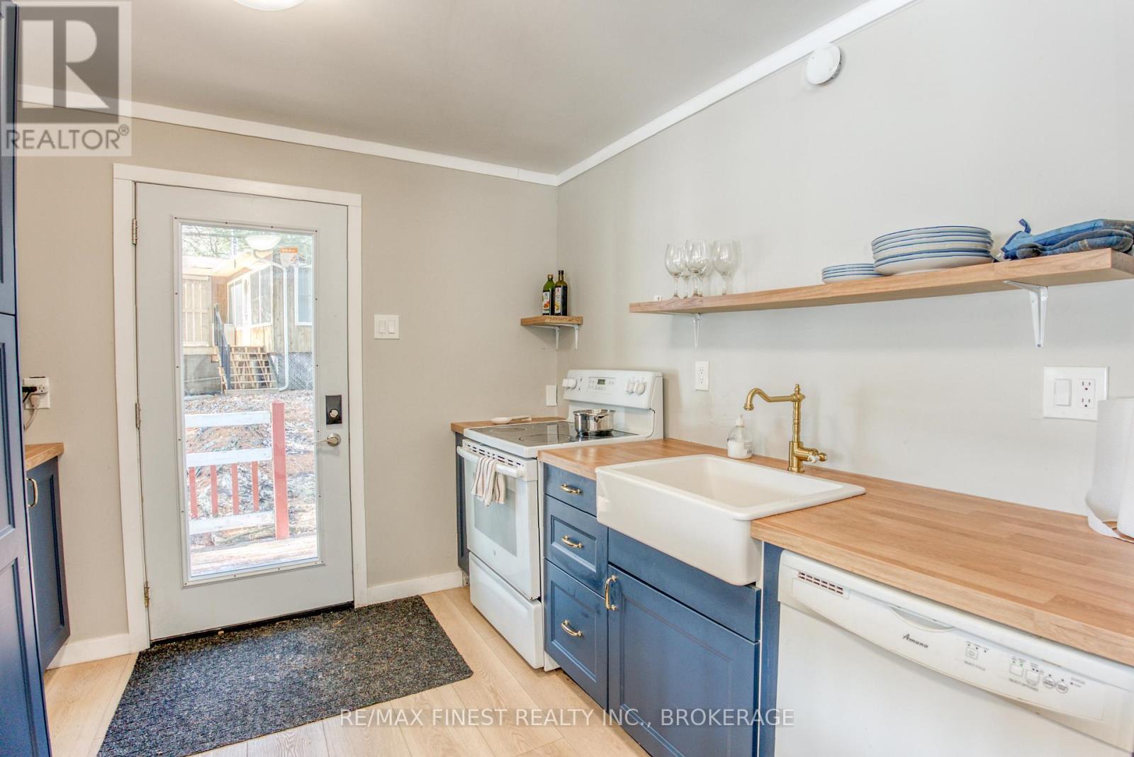 1052 Turner Way, Frontenac, Ontario  K0H 1B0 - Photo 13 - X12032395