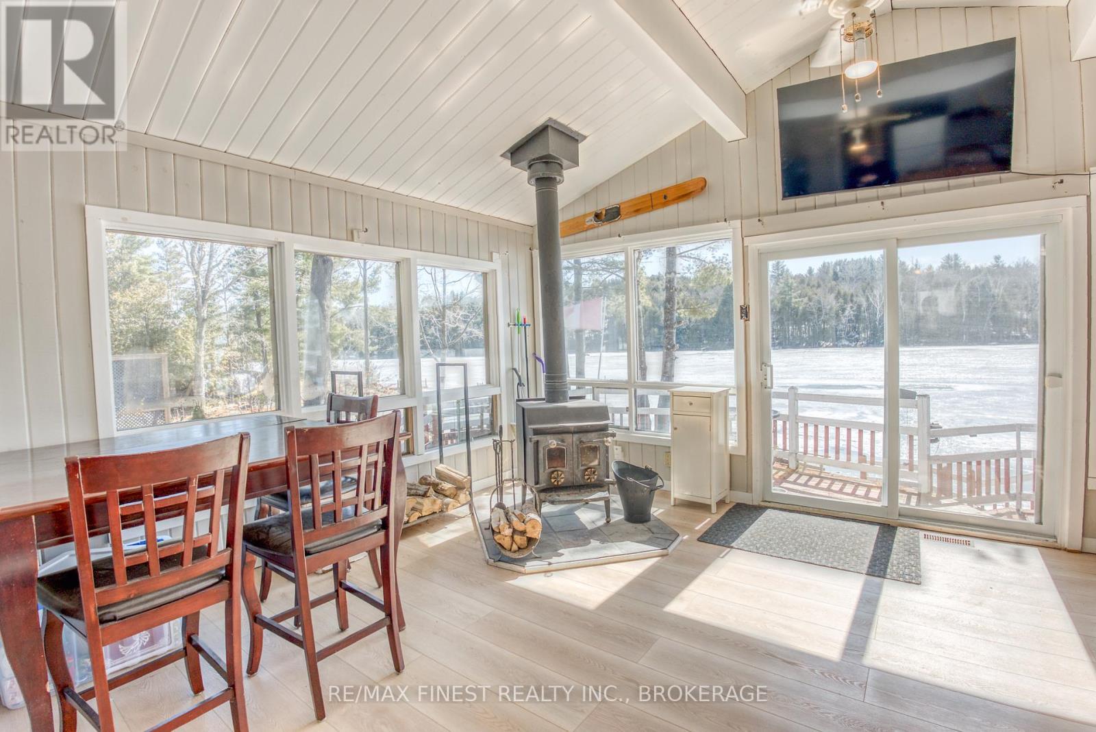 1052 Turner Way, Frontenac, Ontario  K0H 1B0 - Photo 19 - X12032395