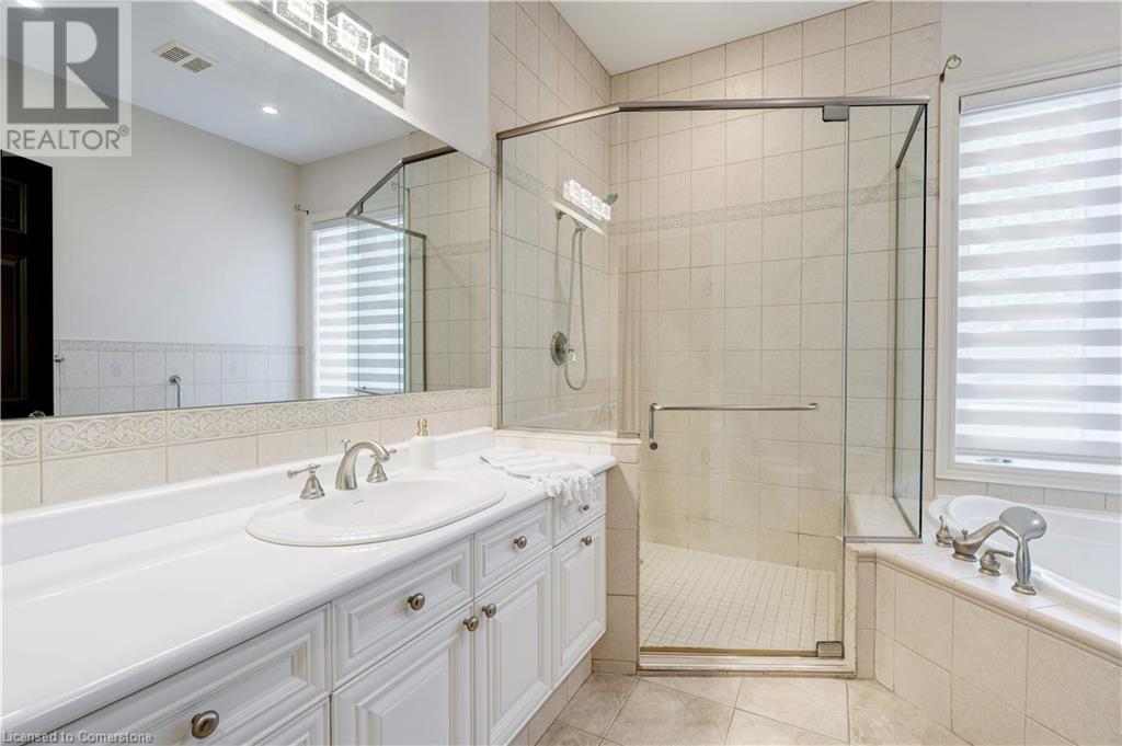 142 Watercrest Drive, Stoney Creek, Ontario  L8E 5C7 - Photo 14 - 40726004