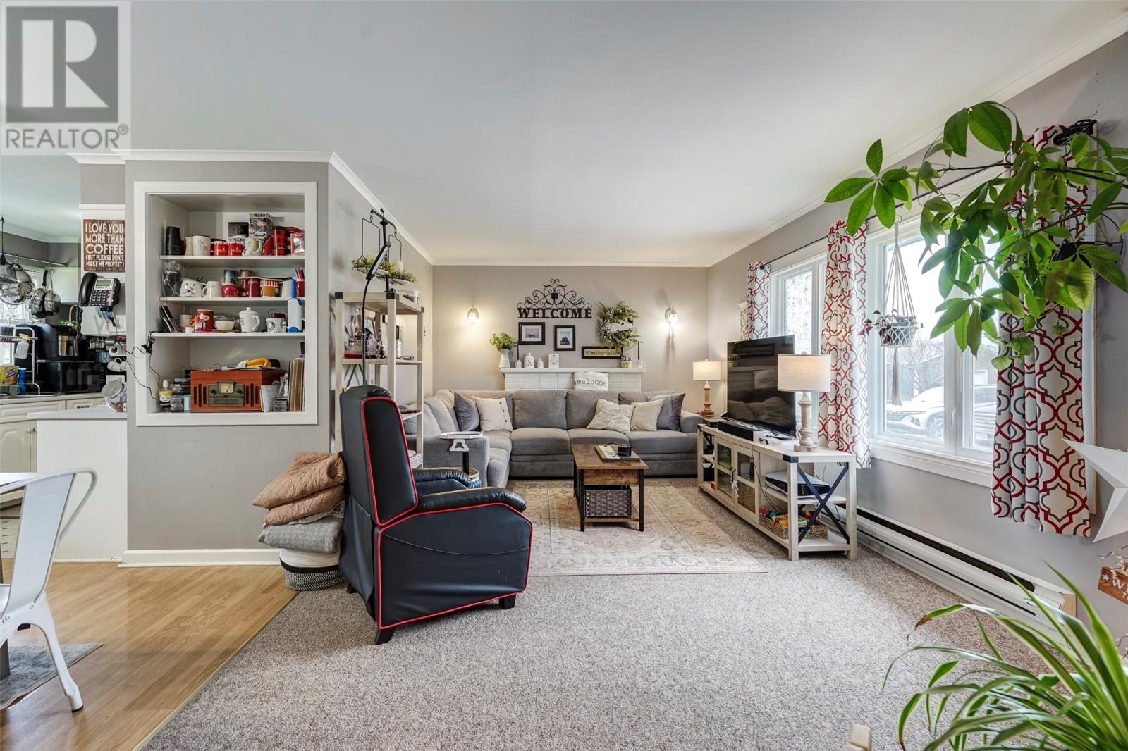 Property at 4 Bay Street image 3