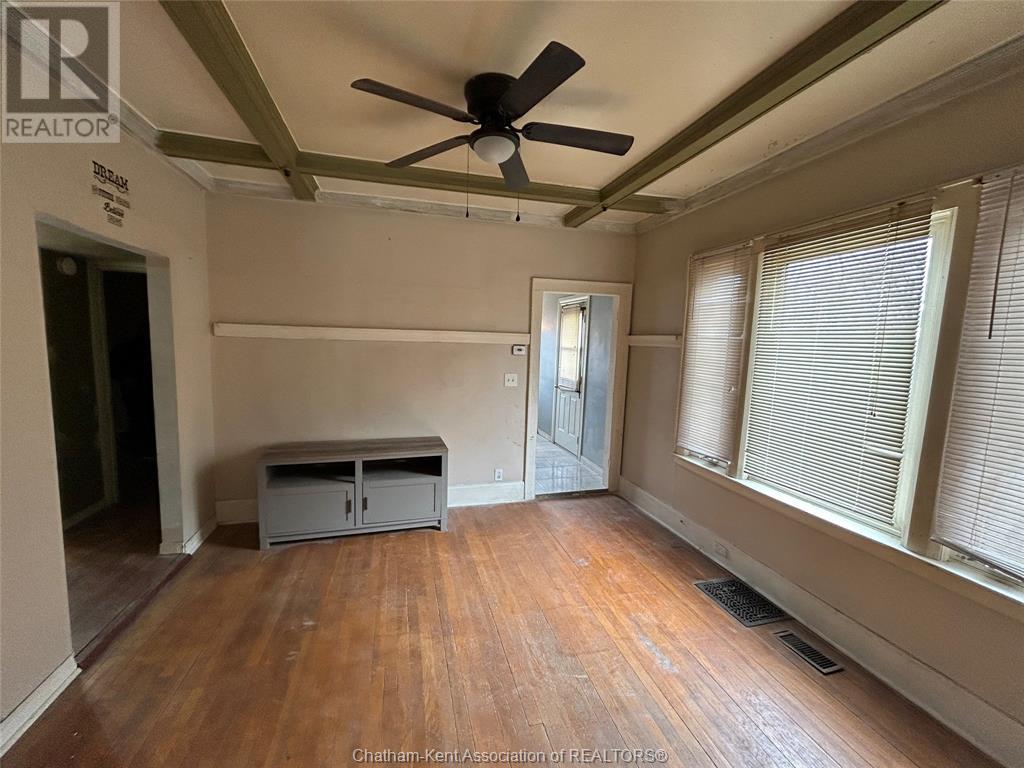 330 Chippawa Street, Windsor, Ontario N9C 2V7 - Photo 7 - 25012200