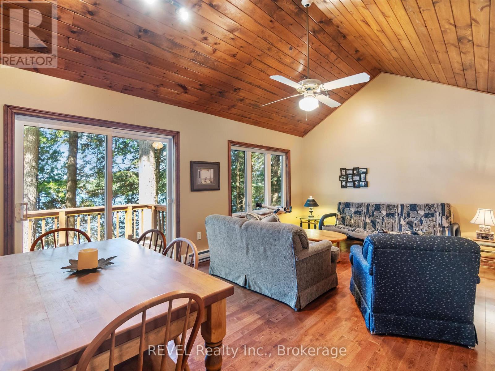 1077 Rignalls Road E, Bracebridge (Oakley), Ontario  P1L 1X1 - Photo 11 - X12149948