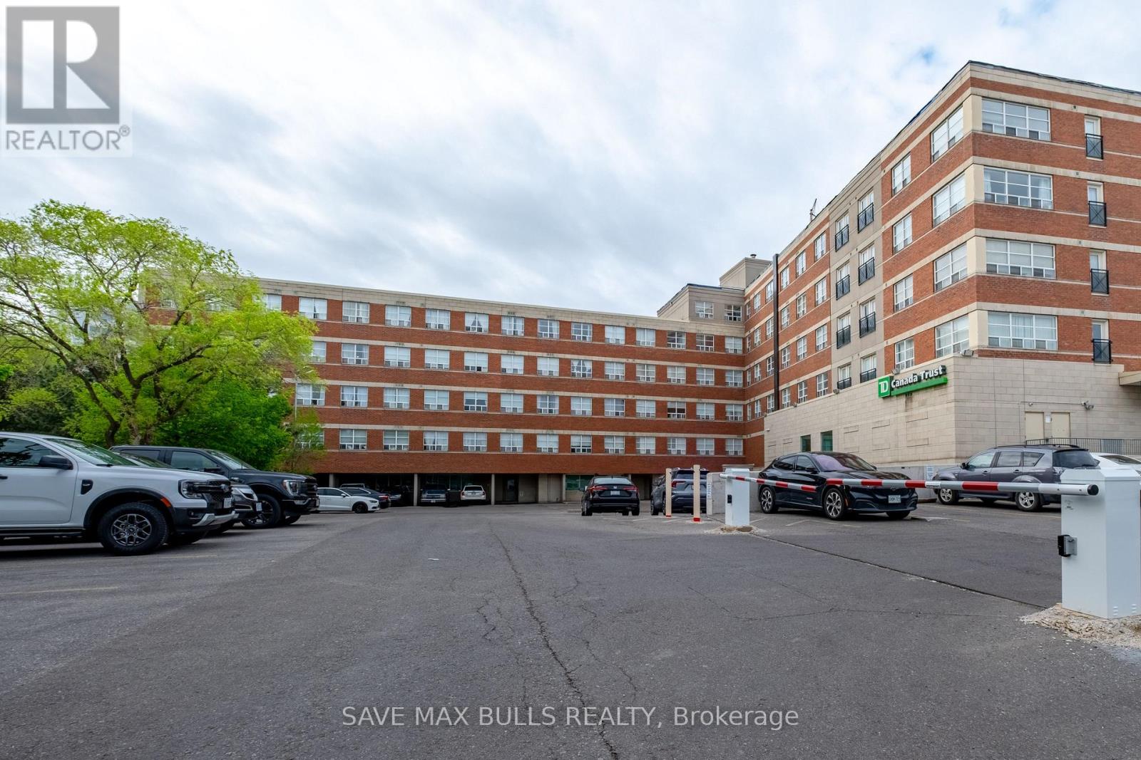 412 - 1415 Lawrence Avenue W, Toronto, Ontario  M6L 1A9 - Photo 1 - W12149572