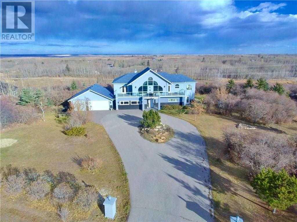 Property at 45 Lone Pine Crescent image 1