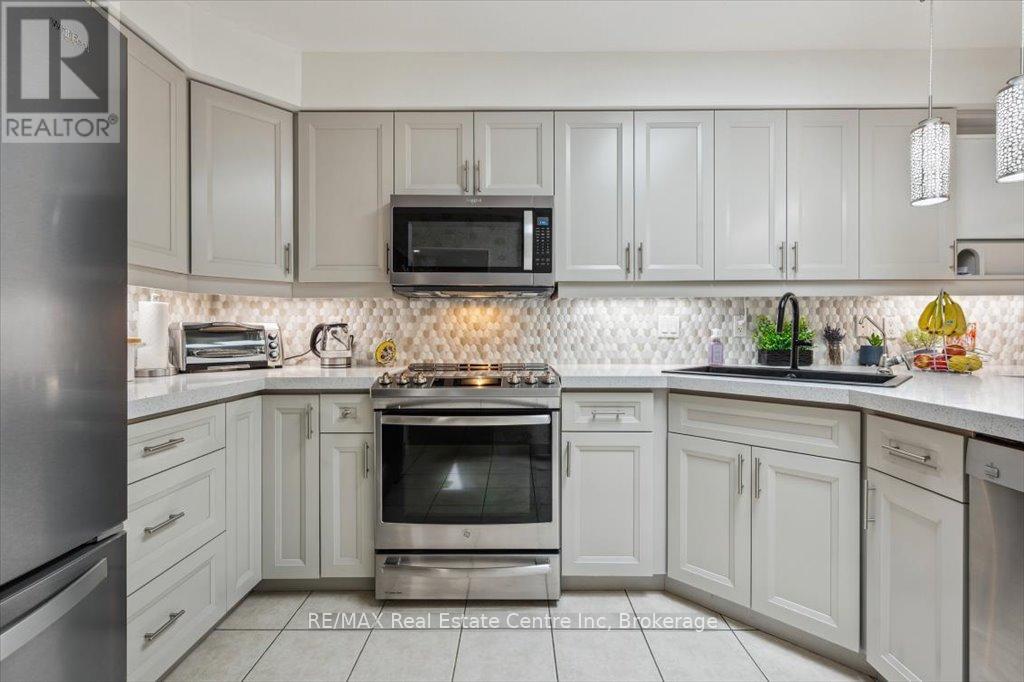 758 Willow Road, Guelph, Ontario  N1K 1Z2 - Photo 18 - X12149995