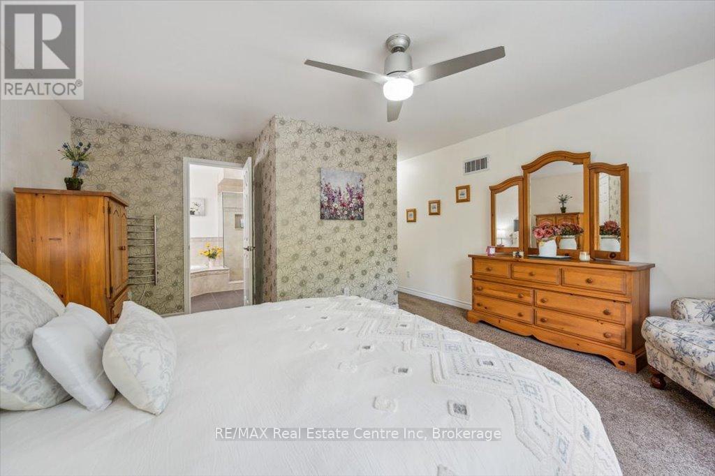 758 Willow Road, Guelph, Ontario  N1K 1Z2 - Photo 23 - X12149995