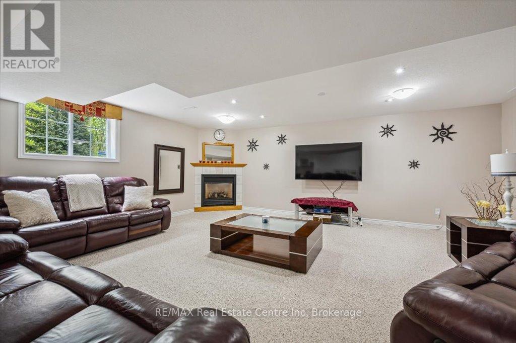 758 Willow Road, Guelph, Ontario  N1K 1Z2 - Photo 31 - X12149995