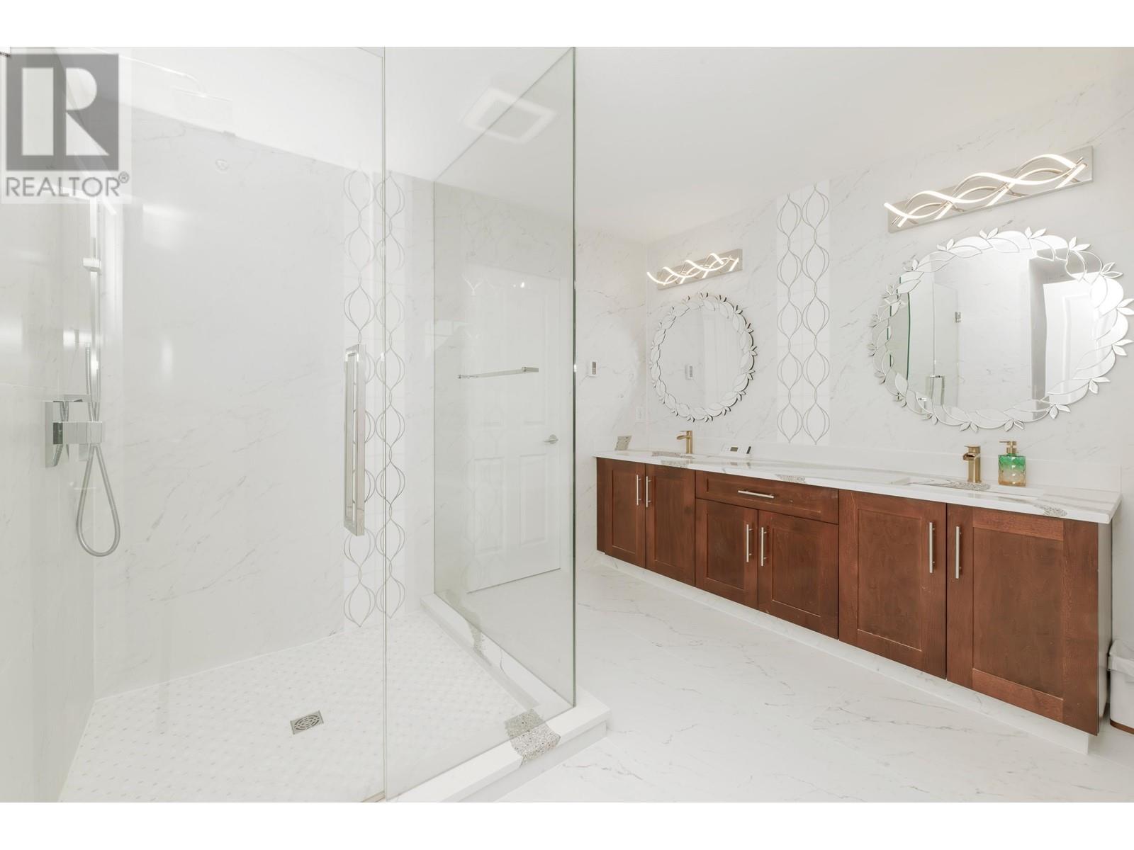 13686 228b Street, Maple Ridge, British Columbia  V4R 0B4 - Photo 6 - R2961571