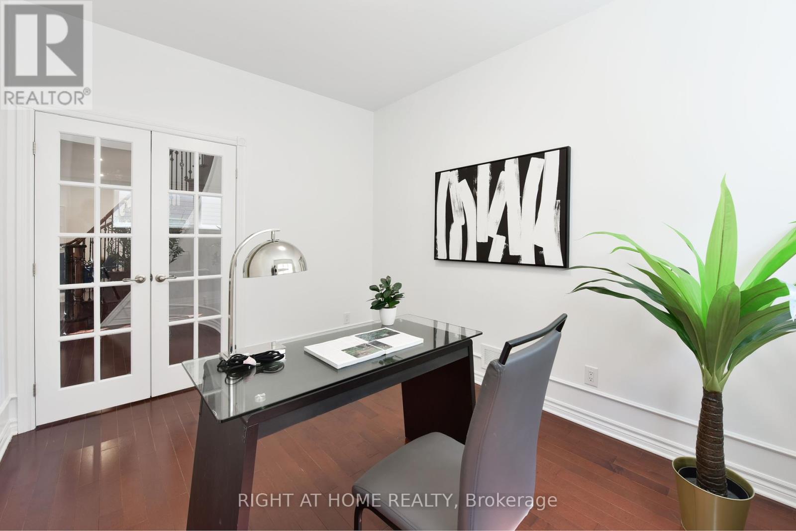 38 Cedar Valley Drive, Ottawa, Ontario  K2M 3A1 - Photo 17 - X12149902