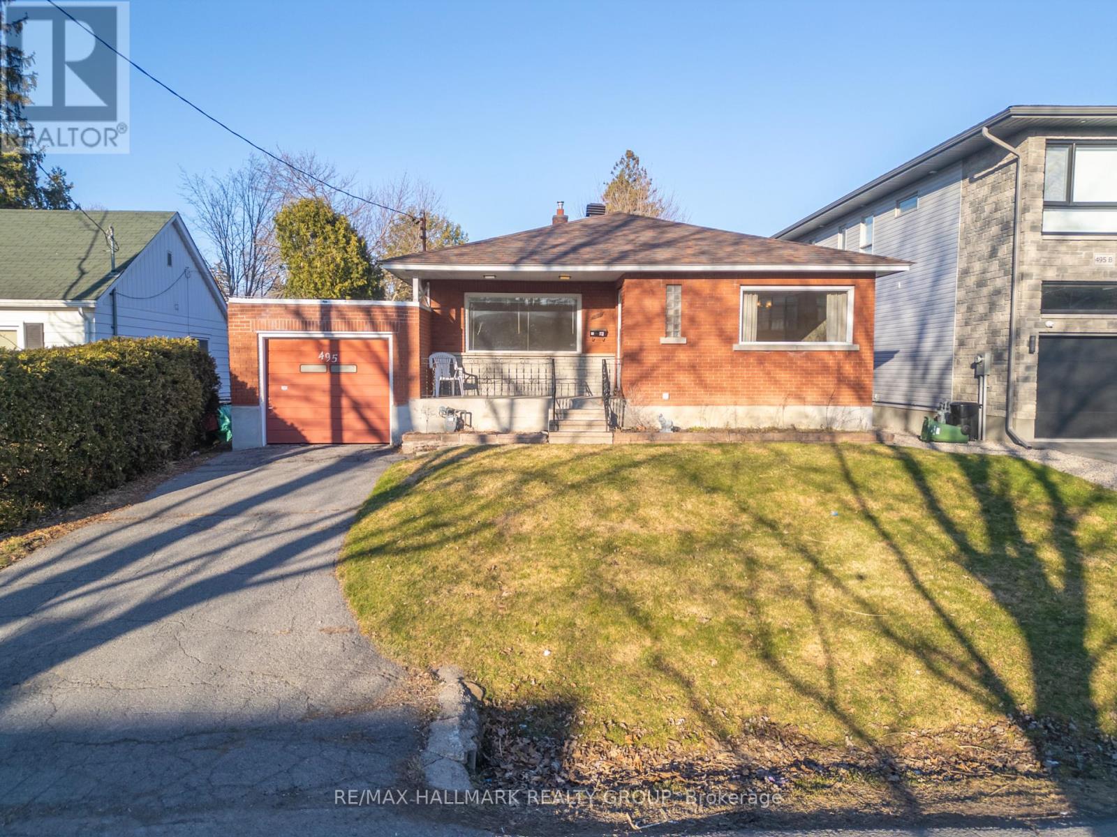 495 Wentworth Avenue, Ottawa, Ontario  K2B 5J9 - Photo 1 - X12149992