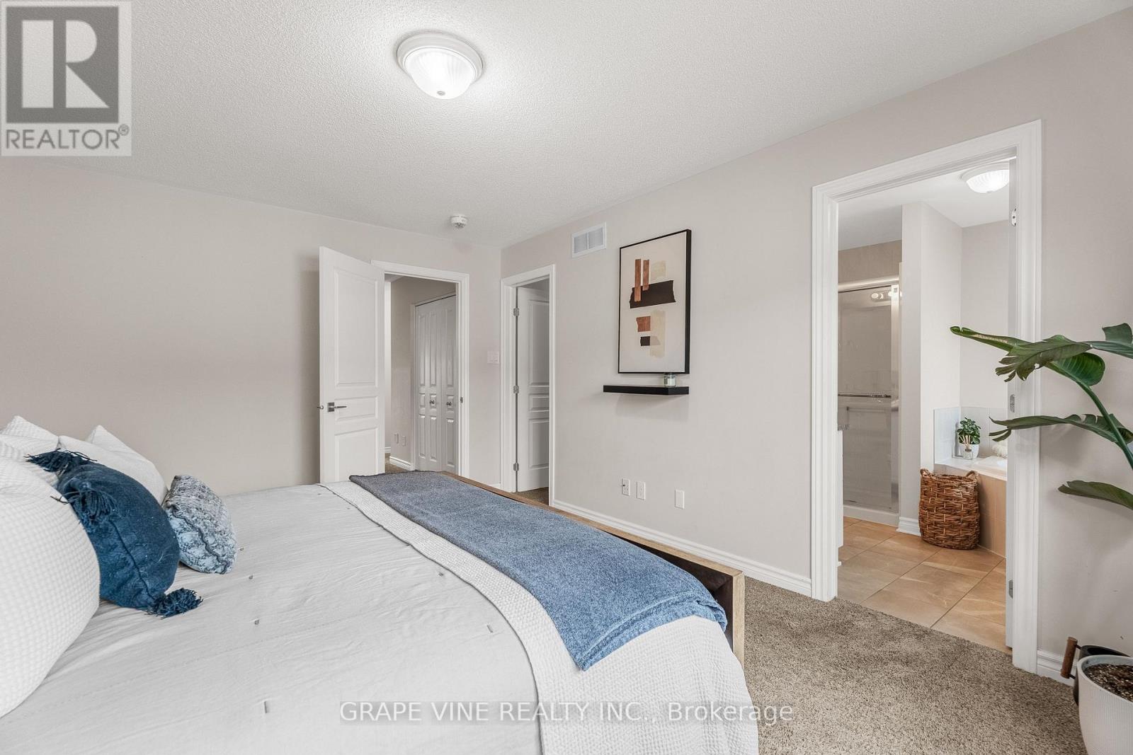 568 Voie Du Pin Rouge Way, Ottawa, Ontario  K1W 0C4 - Photo 20 - X12150024