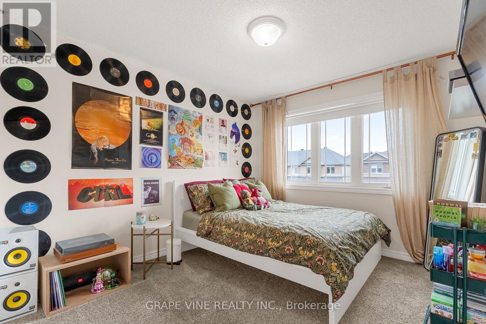 568 Voie Du Pin Rouge Way, Ottawa, Ontario  K1W 0C4 - Photo 26 - X12150024