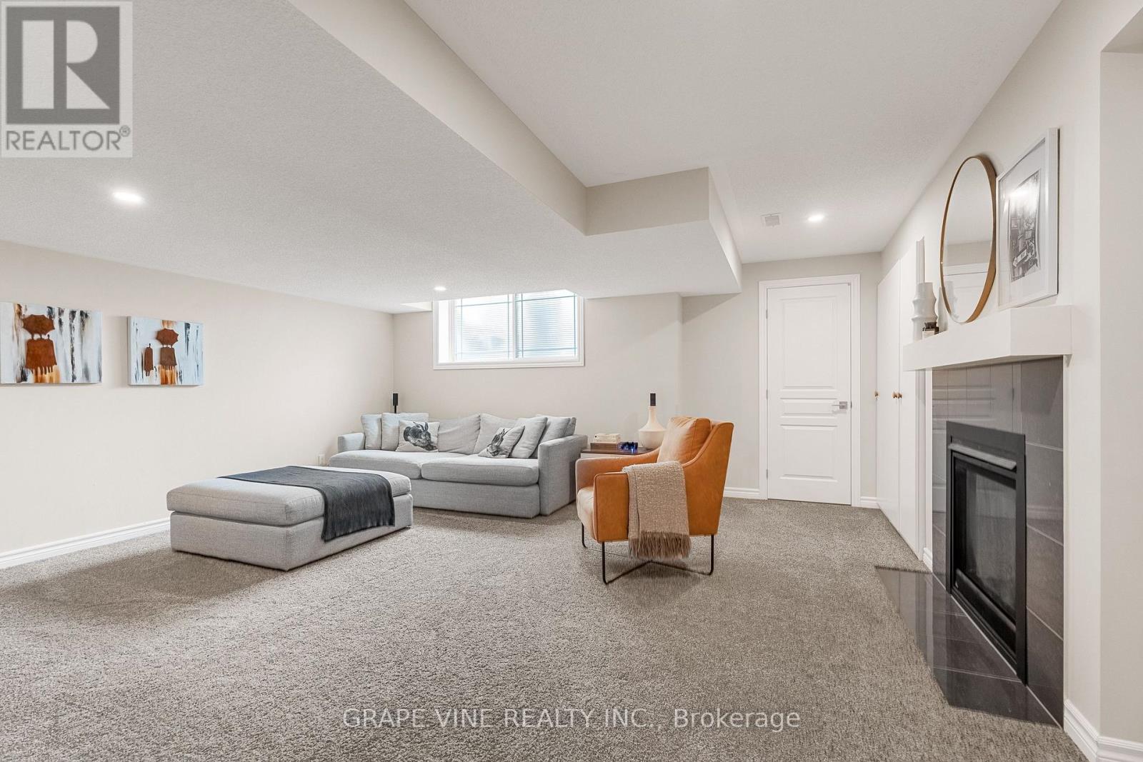 568 Voie Du Pin Rouge Way, Ottawa, Ontario  K1W 0C4 - Photo 30 - X12150024