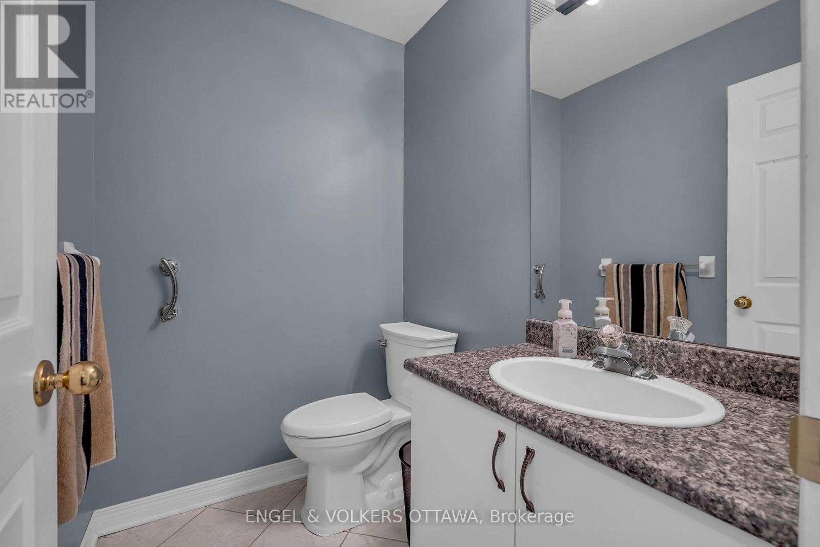 343 Billings Avenue, Ottawa, Ontario  K1H 5L2 - Photo 24 - X12150062