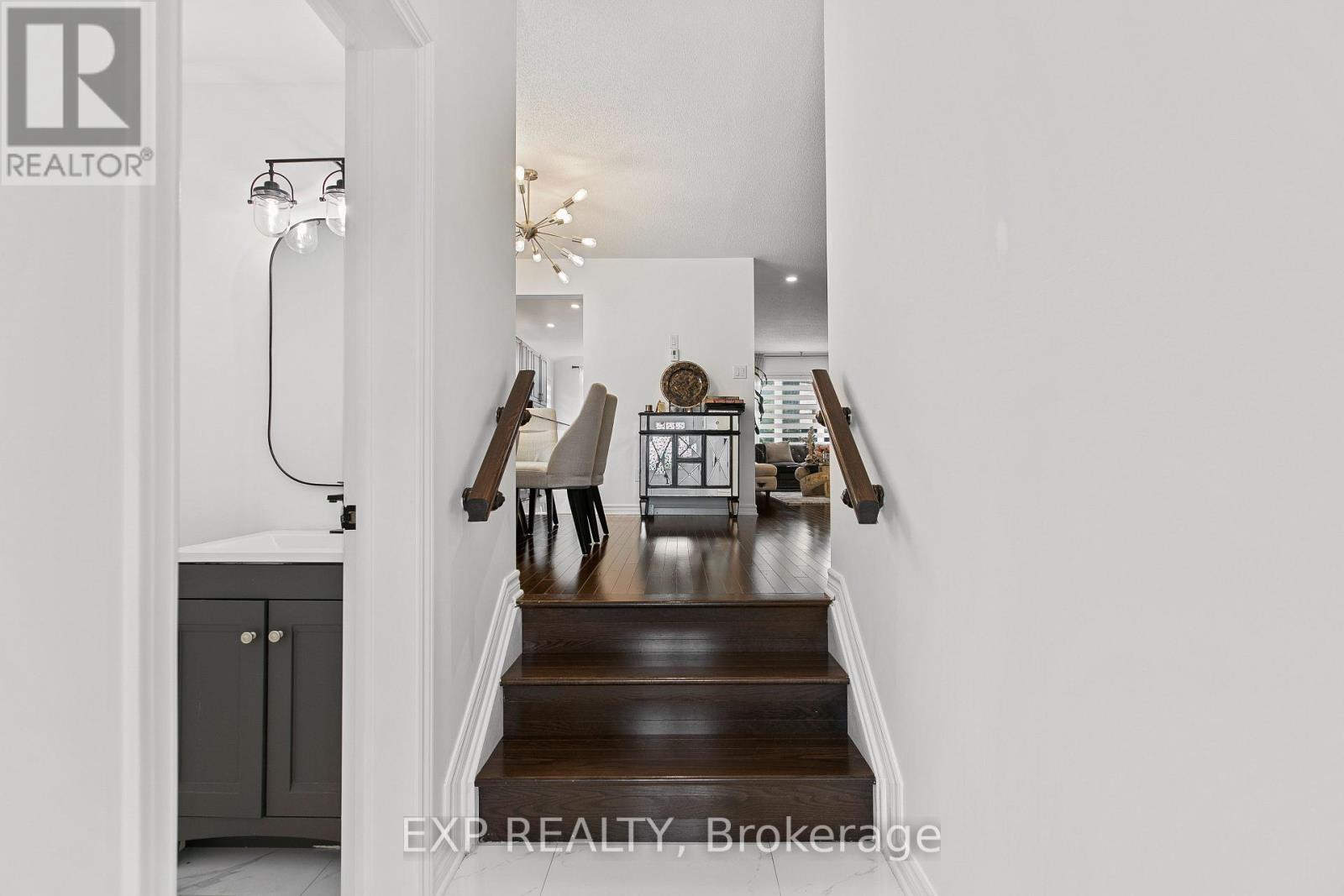 356 Gerry Lalonde Drive, Ottawa, Ontario  K4A 0Y3 - Photo 8 - X12150140