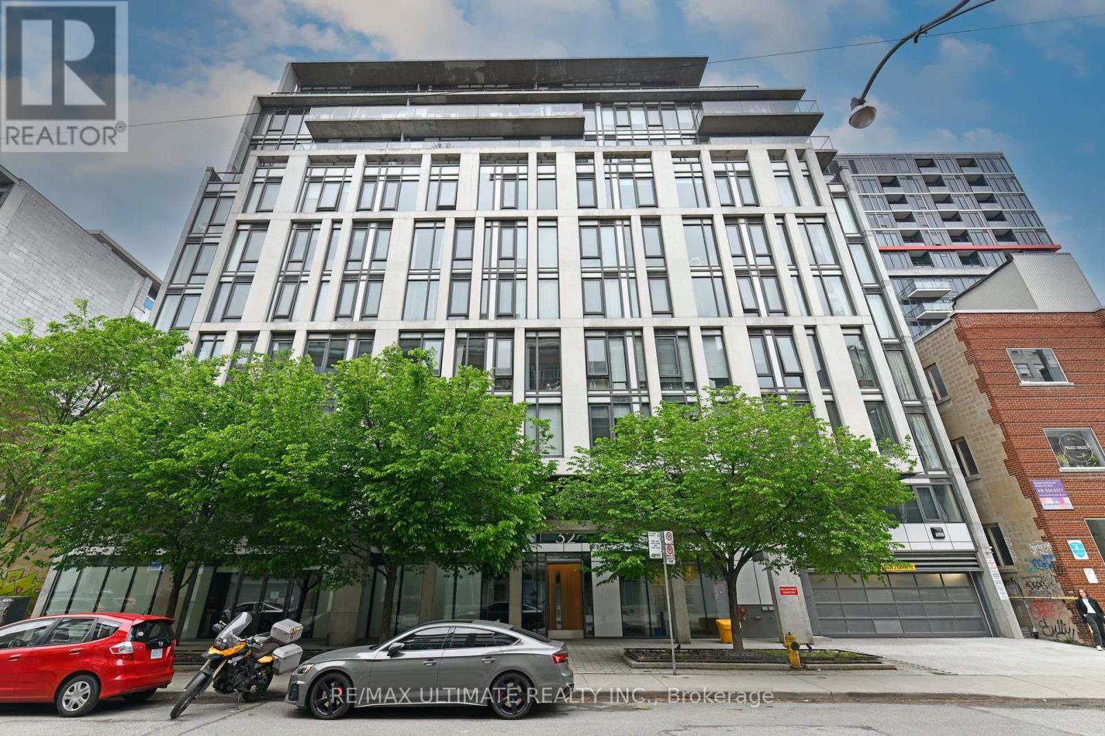 701 - 32 CAMDEN STREET, Toronto, Ontario